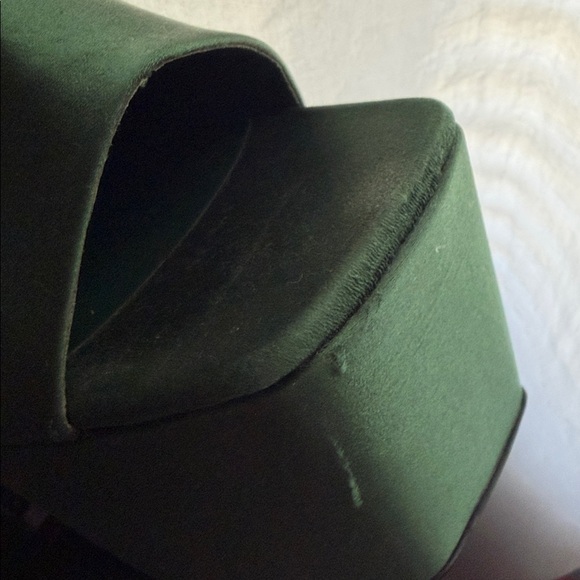 Brandon Blackwell Harlo Platform Mule in Forest Green Satin, size 37 - Picture 11 of 14